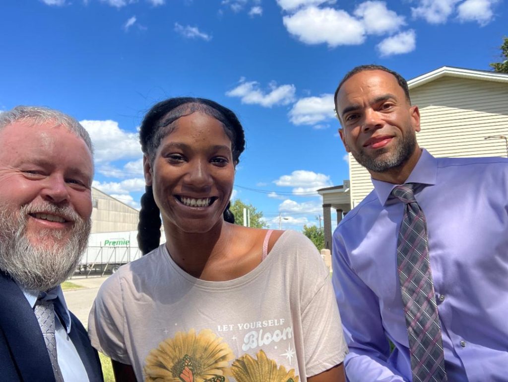 pastor joshua tapp and chris k out preaching the gospel to a youn glady named decatur who was saved by Jesus Christ that day